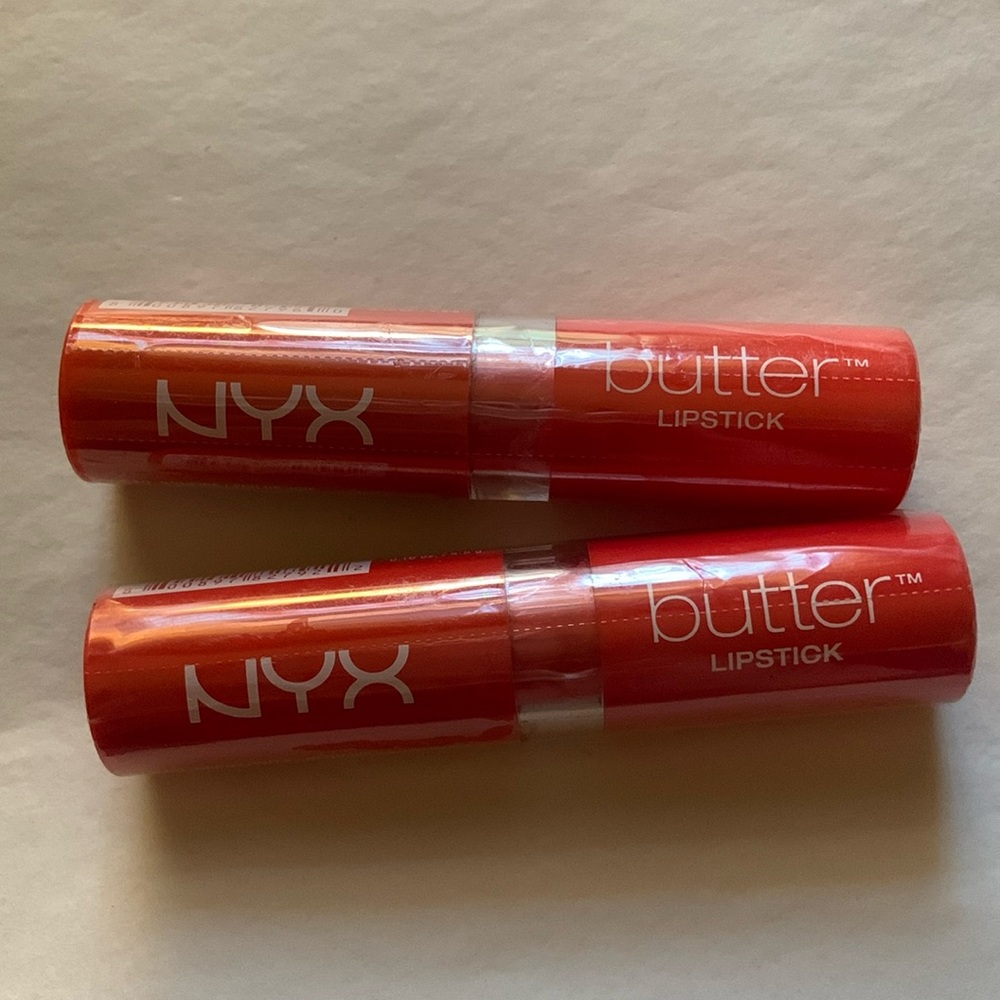 NYX Butter Lipstick 2 Pack
Luscious, warm colors: Bonfire and Neon Lights
